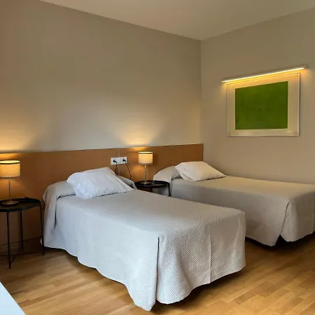 Апартаменты Apartamentos Leon *