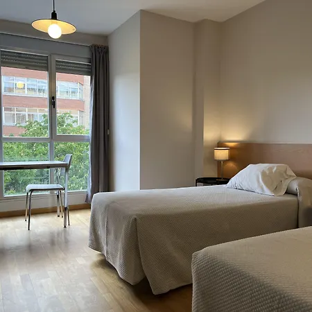 Апартаменты Apartamentos Leon *