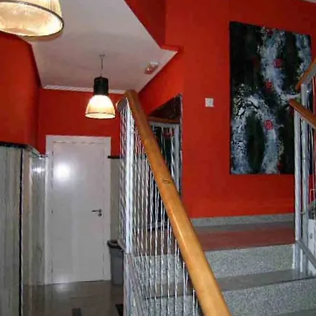 Apartamentos Leon Леон