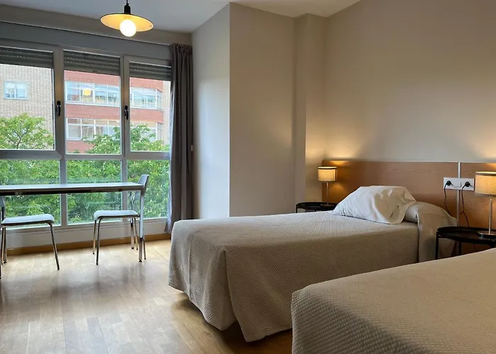 Apartamentos Leon Lägenhet *