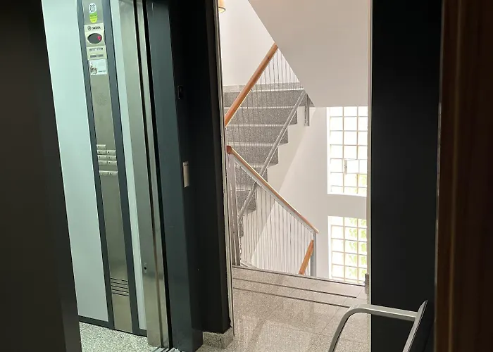 Apartamentos Leon Lägenhet *